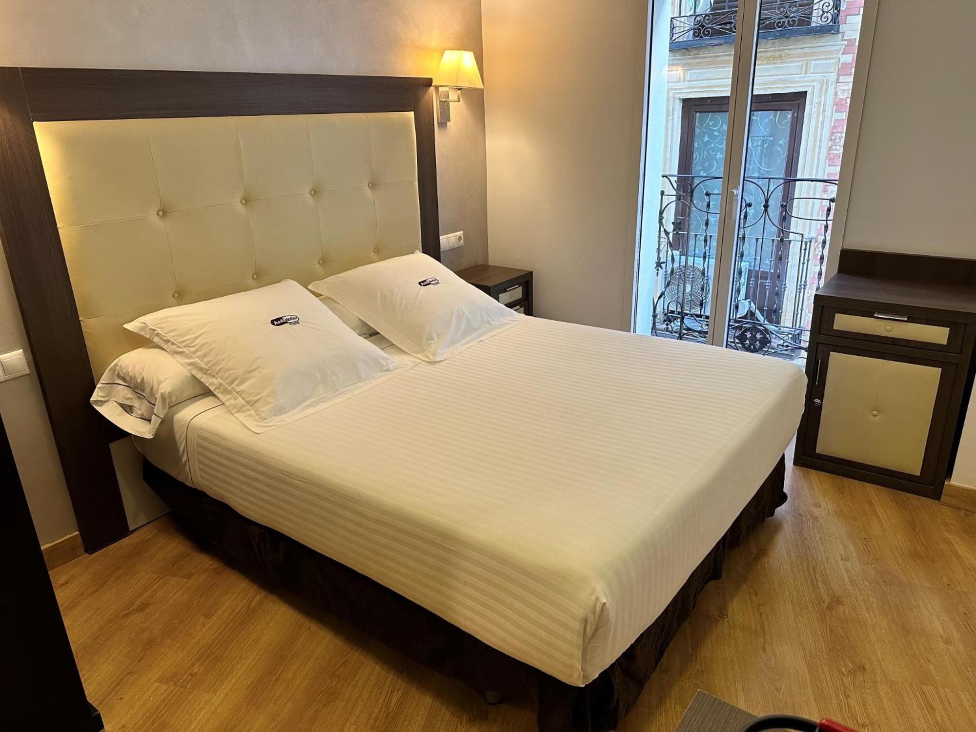Antidoto Rooms Zocodover Check-In On Line トレド エクステリア 写真