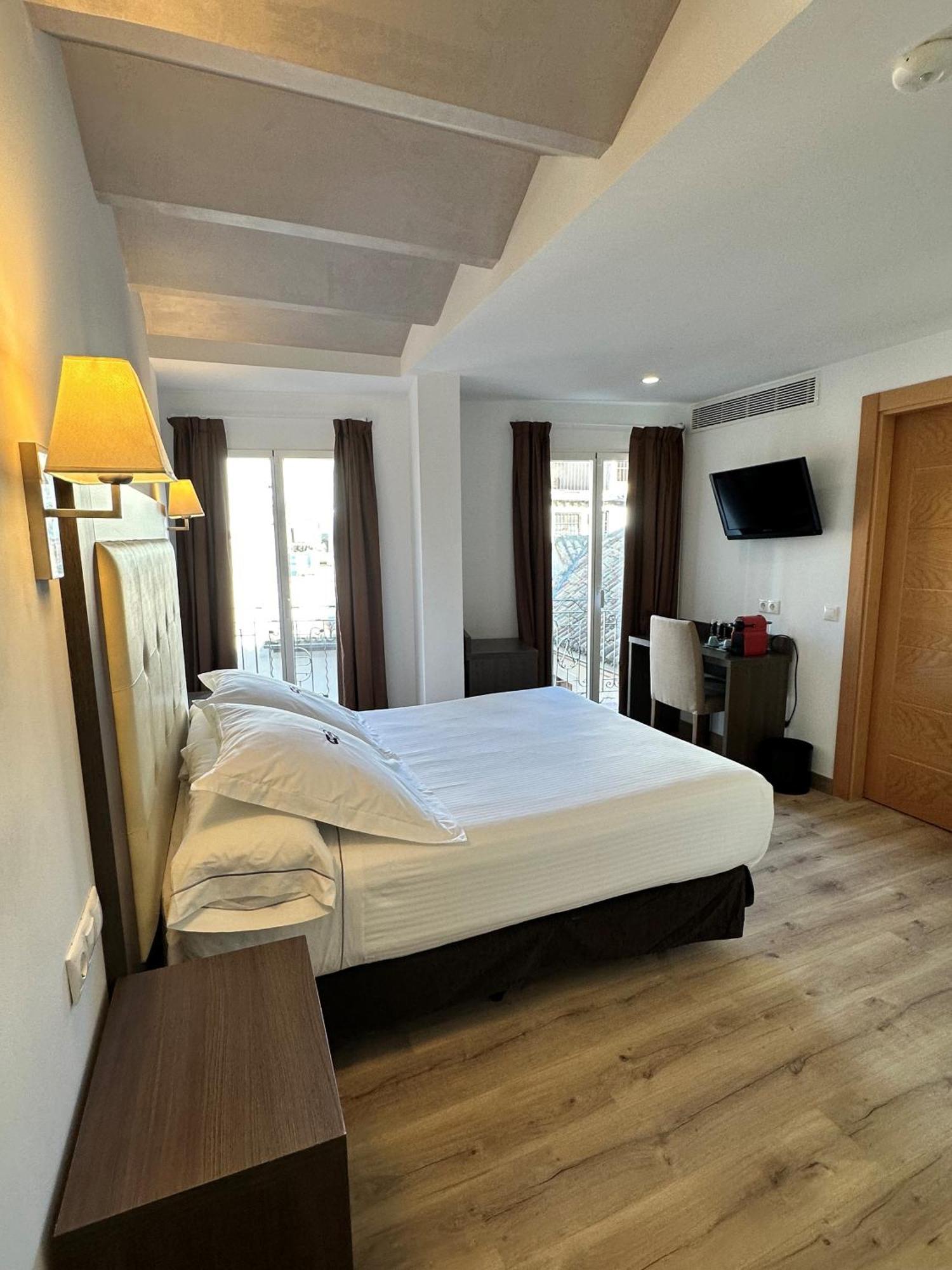 Antidoto Rooms Zocodover Check-In On Line トレド エクステリア 写真